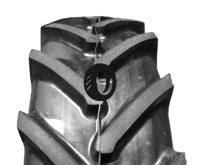 Foto pneumatico: ROSAVA, TR-07 15.5/ R38 134A8 Quattro-stagioni