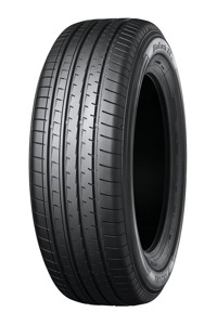 Foto pneumatico: YOKOHAMA, BluEarth-XT (AE61) 255/45 R20 105W Estive